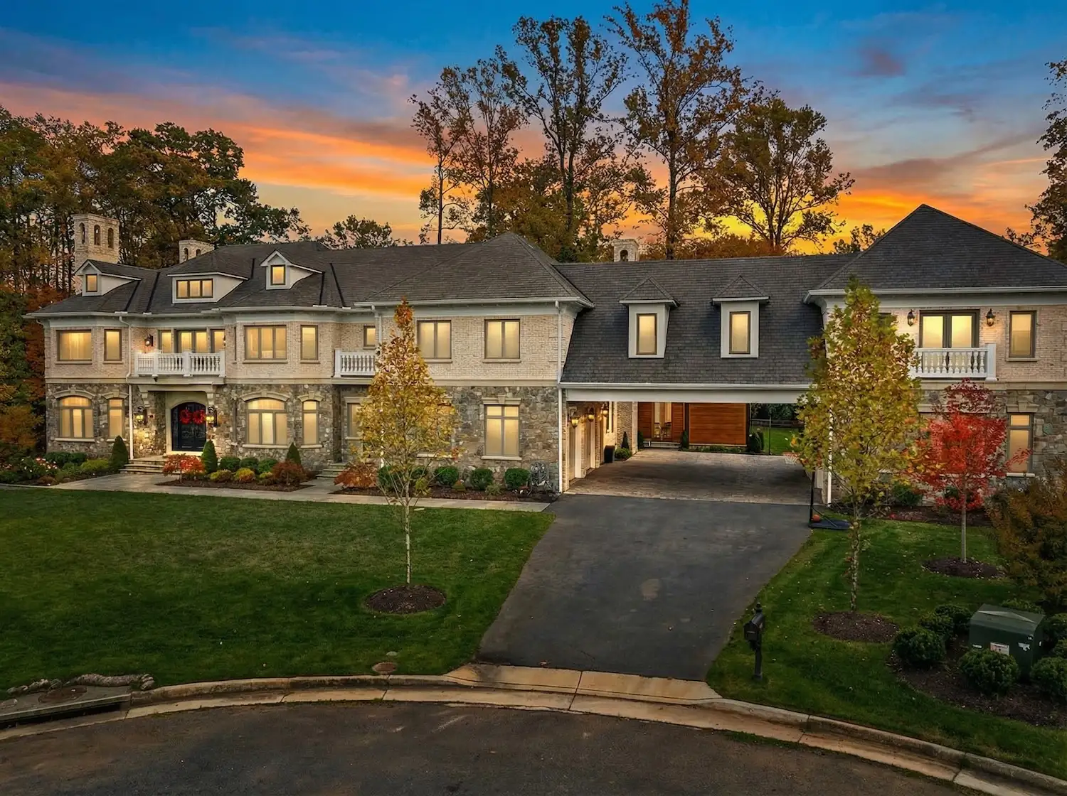 Aziza House